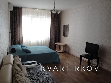 Стильная квартира с королевской кроватью, Краснодар - квартира посуточно