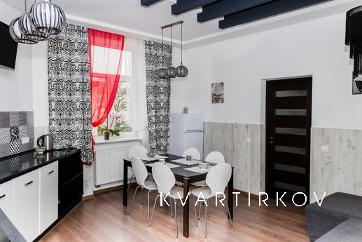 Offered presentable four apartments in the historic center o
