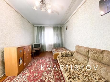 We offer an apartment for daily rent in the center of Bakhmu