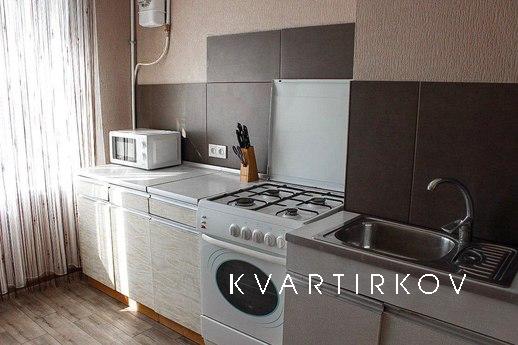 Apartments near the station, Bakhmut (Artemivsk) - apartment by the day