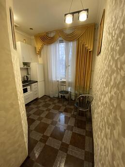 Luxury 2-bedroom apartment with WI-FI!, Dnipro (Dnipropetrovsk) - apartment by the day