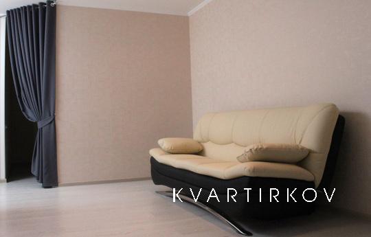 Apartment for rent / monthly, Mykolaiv - apartment by the day