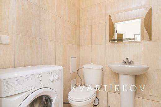 1-sq in business-class house. Bus statio, Yekaterinburg - apartment by the day