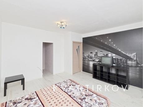 Юго-Запад. ТЦ КИТ., Екатеринбург - квартира посуточно