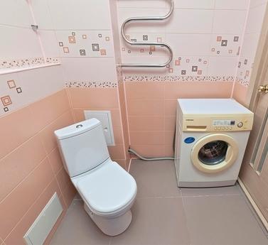 Юго-Запад. ТЦ КИТ., Екатеринбург - квартира посуточно