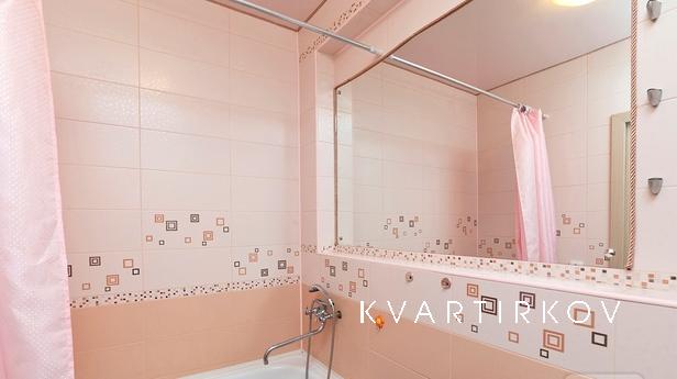 Юго-Запад. ТЦ КИТ., Екатеринбург - квартира посуточно