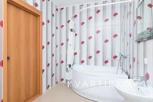 Отличный вариант возле автовокзала!, Екатеринбург - квартира посуточно