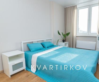 Світла, чиста, простора однокімнатна квартира бізнес-класу в