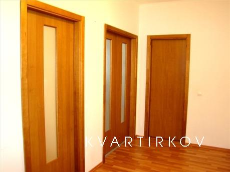 Новый дом. Центр Екатеринбурга, Екатеринбург - квартира посуточно