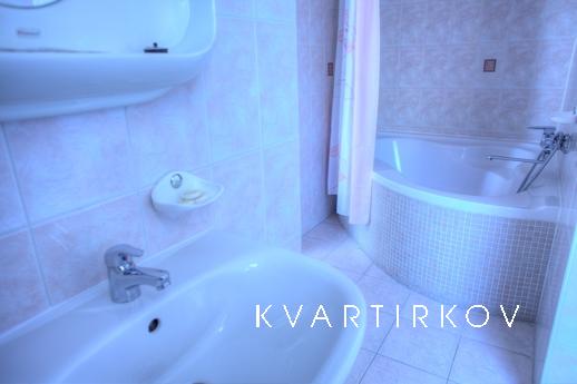 Cozy Luxe  - Arena Сity,Khreschatyk, Kyiv - apartment by the day