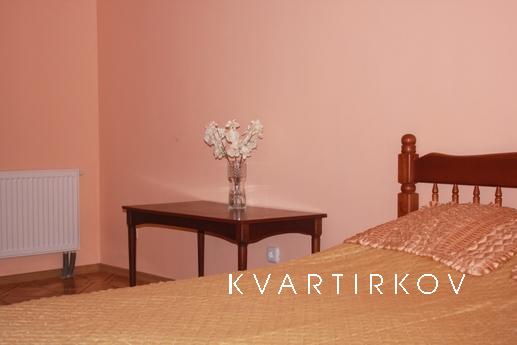 Квартира в уникальном доме, Краснодар - квартира посуточно