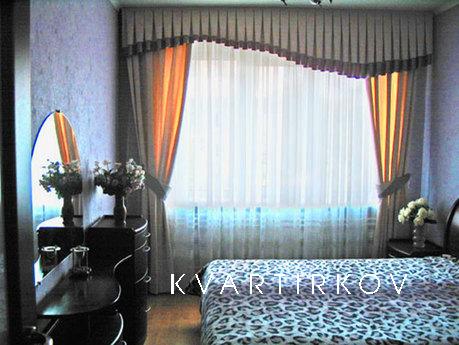 One-bedroom apartment in downtown Dnepropetrovsk - at the in