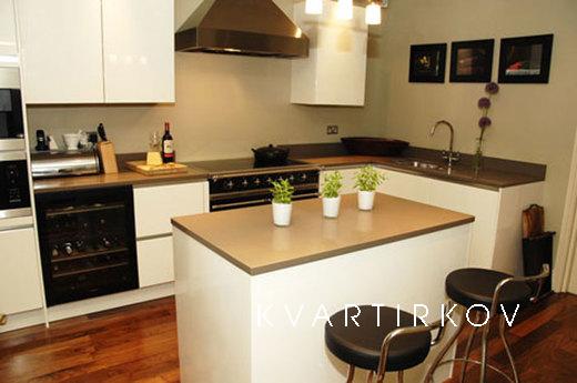 One bedroom apartments in the center of Dnepropetrovsk on Sh