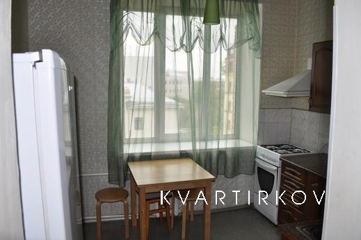 Сдам квартиры в центре посуточно, Челябинск - квартира посуточно