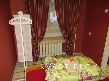 Компактная трёшка в Центре Екатеринбурга, Екатеринбург - квартира посуточно