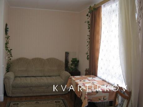 Уютная однокомнатная квартира во Втузгородке.   Ближайшие пе