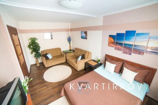 Отличная тёплая квартира , расположена на пересечении улиц Я