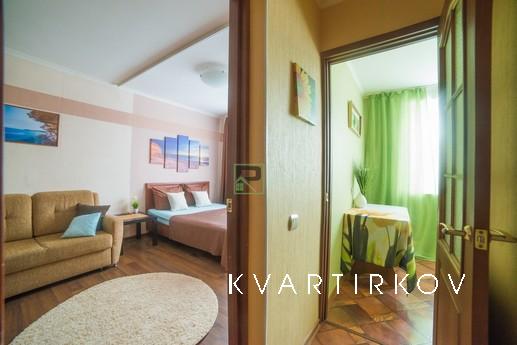 Тёплая квартира Шаумяна, 86, Екатеринбург - квартира посуточно