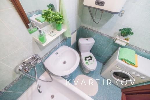 Тёплая квартира Шаумяна, 86, Екатеринбург - квартира посуточно