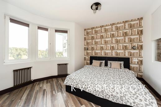 Apartment on the 12th floor of a 23-storey residential build