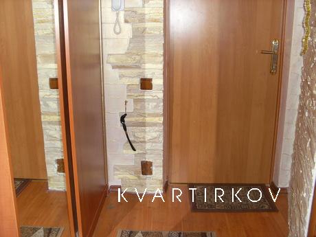 KPI 17 Victory Ave renovation, Kyiv - apartment by the day