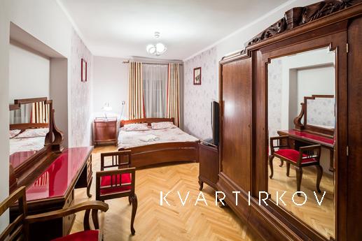 Cozy one-bedroom apartment, for 5 people (2 + 2 + 1). Separa