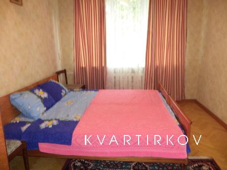 2 bedroom apartment in the district b. Semashko, furniture, 