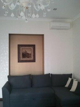 Stylish apartment in the center, Kharkiv - apartment by the day