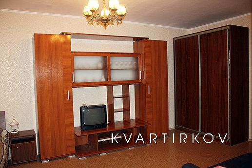 1 m k.kv near Civic Avenue, Saint Petersburg - apartment by the day