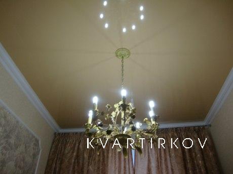 Luxury property in the center of Sevasto, Sevastopol - apartment by the day