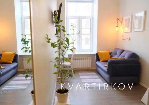 Daily Mokhovaya street house 43, Saint Petersburg - apartment by the day