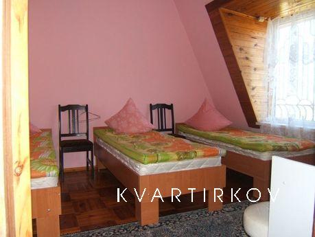 Comfortable and not expensive vacation b, Yevpatoriya - apartment by the day