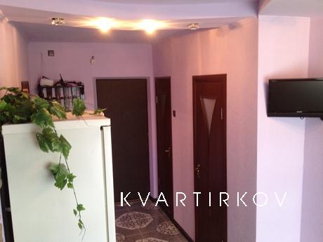 Very nice apartment in Troeschina, Kyiv - apartment by the day