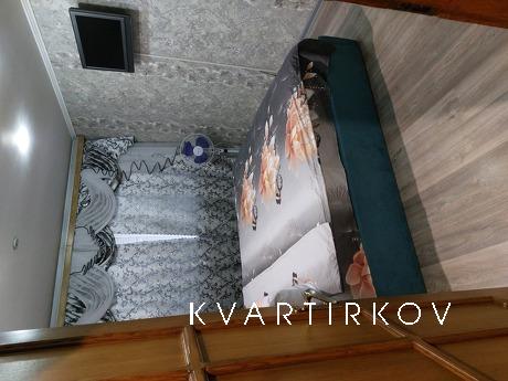 Уютная квартира в Шевченковском районе., Запорожье - квартира посуточно
