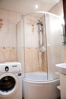 3 bedroom in the center of Kremenchug, Kremenchuk - apartment by the day