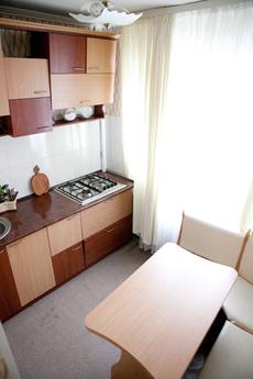 3 bedroom in the center of Kremenchug, Kremenchuk - apartment by the day