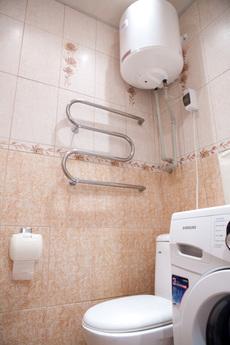 3 bedroom in the center of Kremenchug, Kremenchuk - apartment by the day