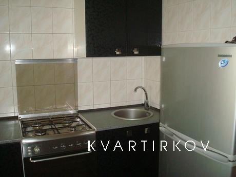 2 bedroom in the center of Kremenchug, Kremenchuk - apartment by the day