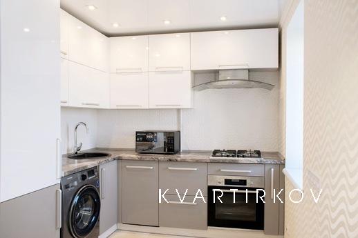 2x apartment for rent Center Lux, Kremenchuk - apartment by the day