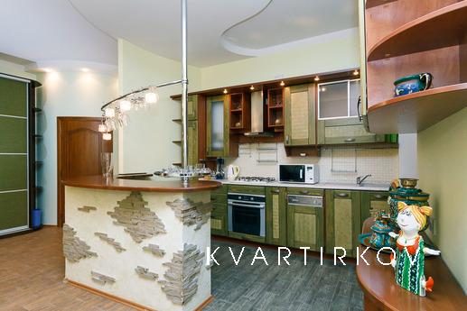 Двокімнатні Люкс апартаменти, Київ - квартира подобово