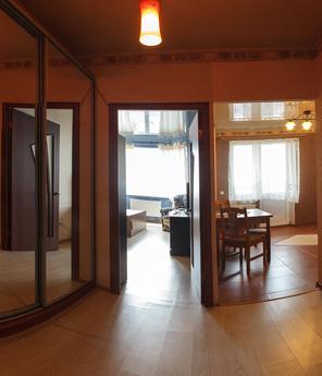 Сдается 1 комнатная квартира посуточно, Краснодар - квартира посуточно