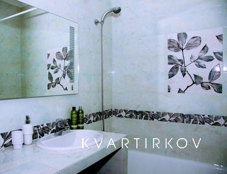 Однокімнатна квартира класу ЛЮКС, звітні документи