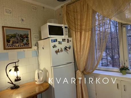 Apartment for rent Chernomorsk, Chernomorsk (Illichivsk) - apartment by the day