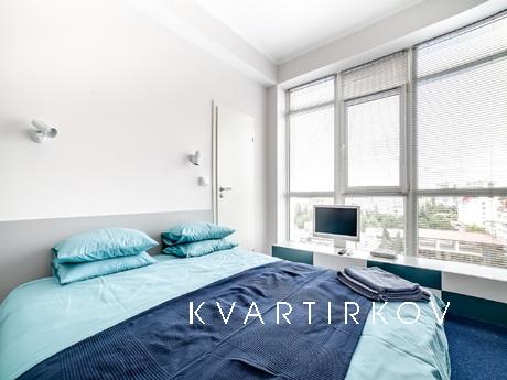 Apartments in a park by the sea, Sevastopol - apartment by the day