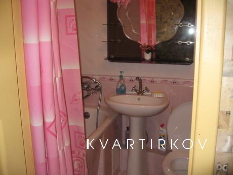 Rent one, Kharkiv - apartment by the day