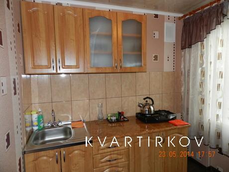 1 bedroom apartment for rent, Krivoy Rog - apartment by the day