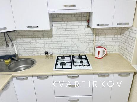 Rent in Beregovo, 2 min. To the pool, Berehovo - apartment by the day