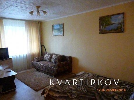 1-но комнатная ул. Республики 186, Тюмень - квартира посуточно