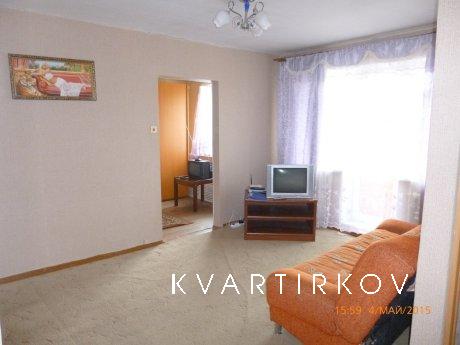 2-х комнатная квартира по ул. Пермякова, Тюмень - квартира посуточно