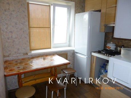 2-х комнатная квартира по ул. Пермякова, Тюмень - квартира посуточно